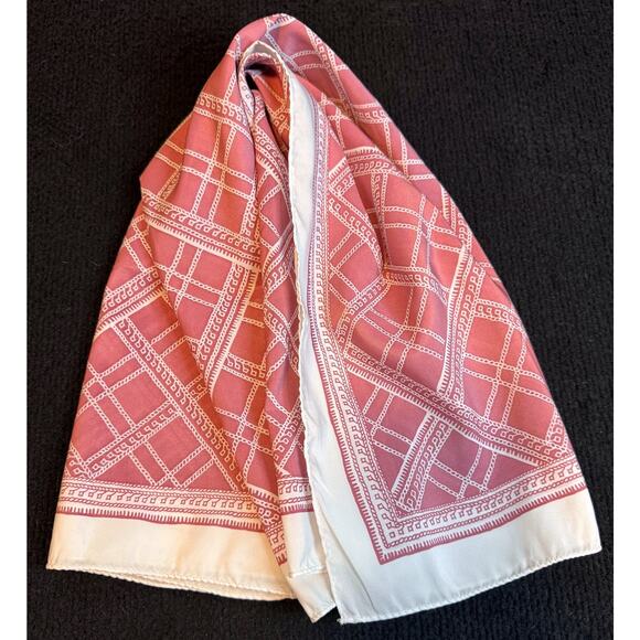 Vintage 1970s–80s Geometric Scarf – Mauve & White Lattice Print – 26” Square - Picture 4 of 4